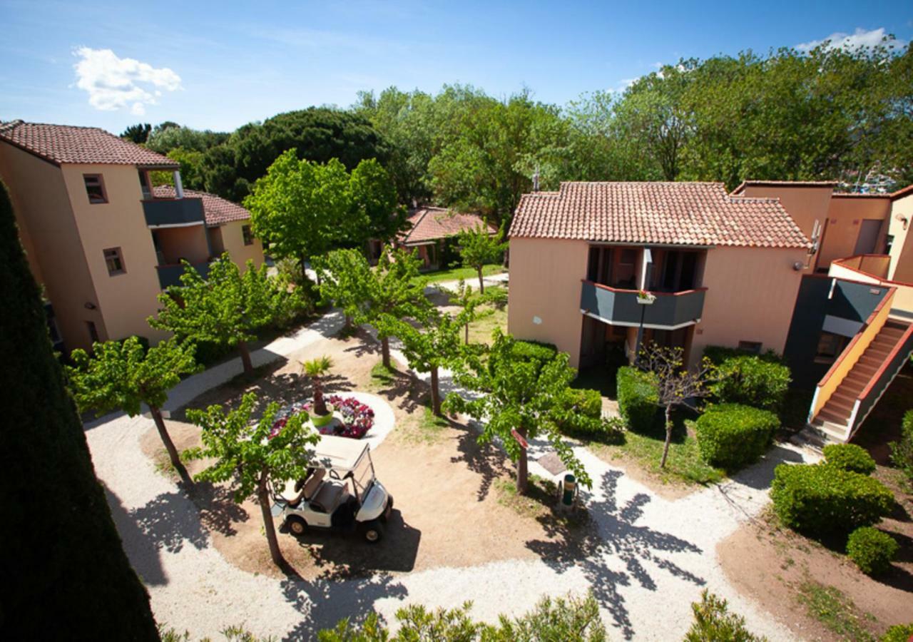 Marina Hôtel Club Cogolin Exterior foto
